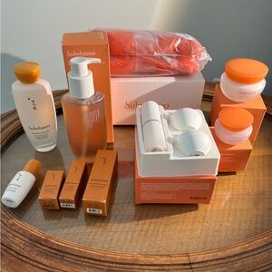 Sulwhasoo Skincare Set - Direct from Sulwhasoo website. (Ginseng vials =Sephora)